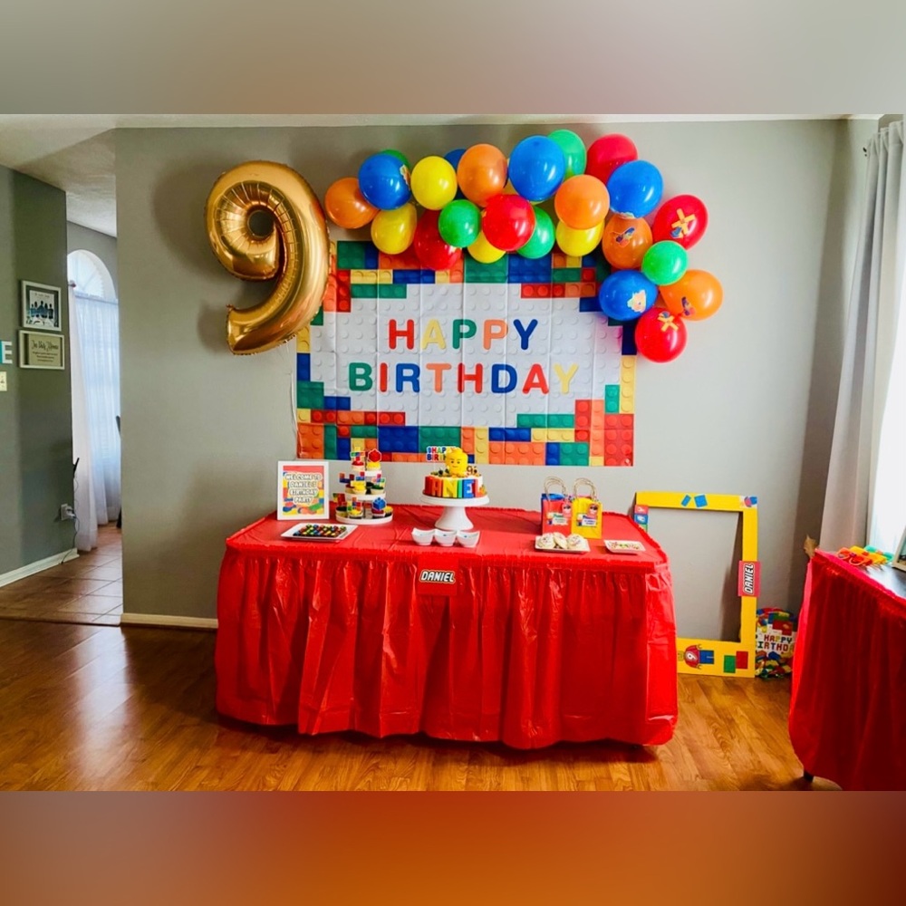 Lego Party Decor Bundle - Picture 6 of 7